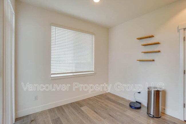 Building Photo - 8704 N 2nd Loop