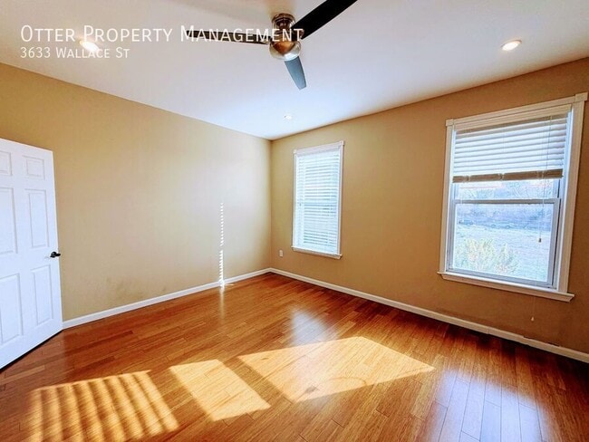 Building Photo - 3633 Wallace St