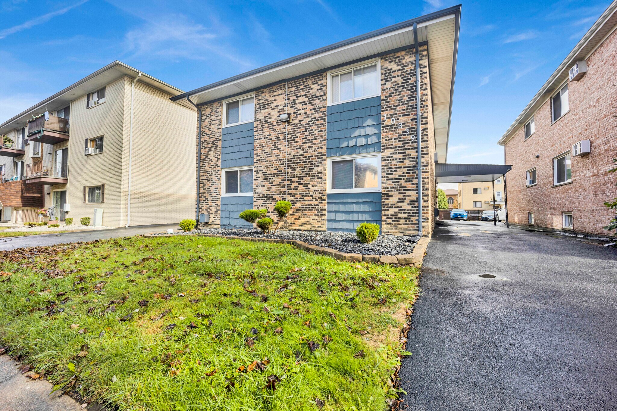 Building Photo - 10339 McVicker Ave