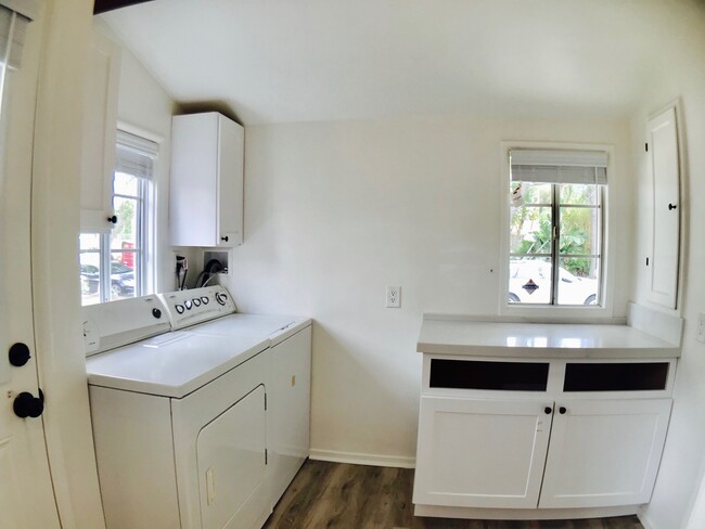 Building Photo - Prime Pocket of Studio City Across from St...