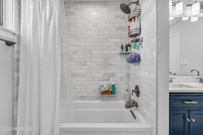 Building Photo - 21 Dawn Ct