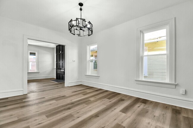 Building Photo - 1202-1204 Franklin Ave