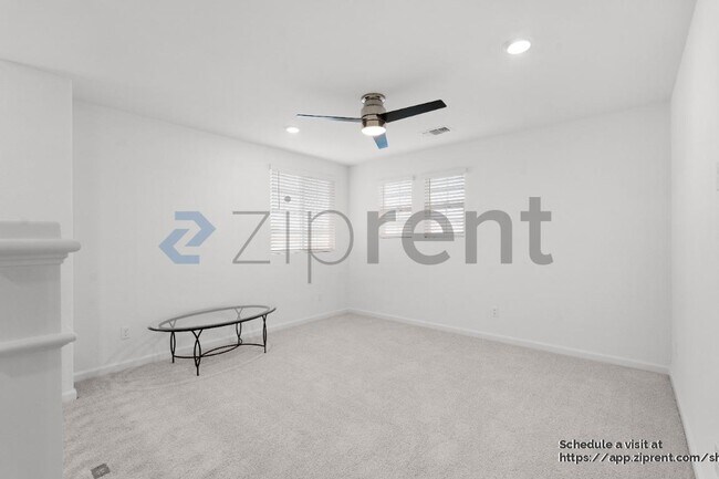 Building Photo - 202 Martos Ct