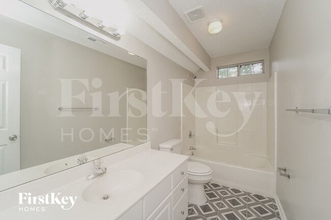 Building Photo - 8111 Martindale Ln