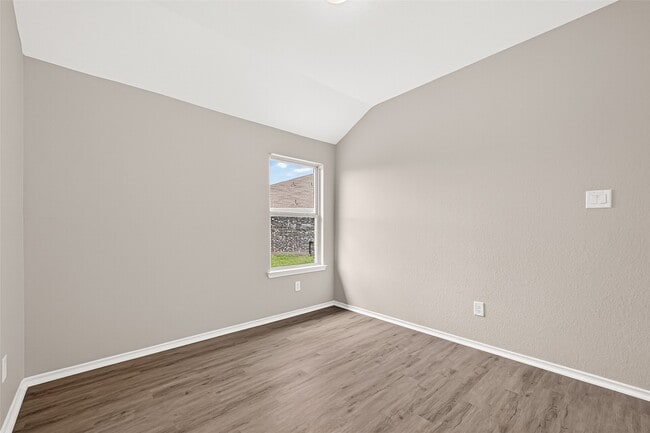 Building Photo - 20112 Leaf River Cir