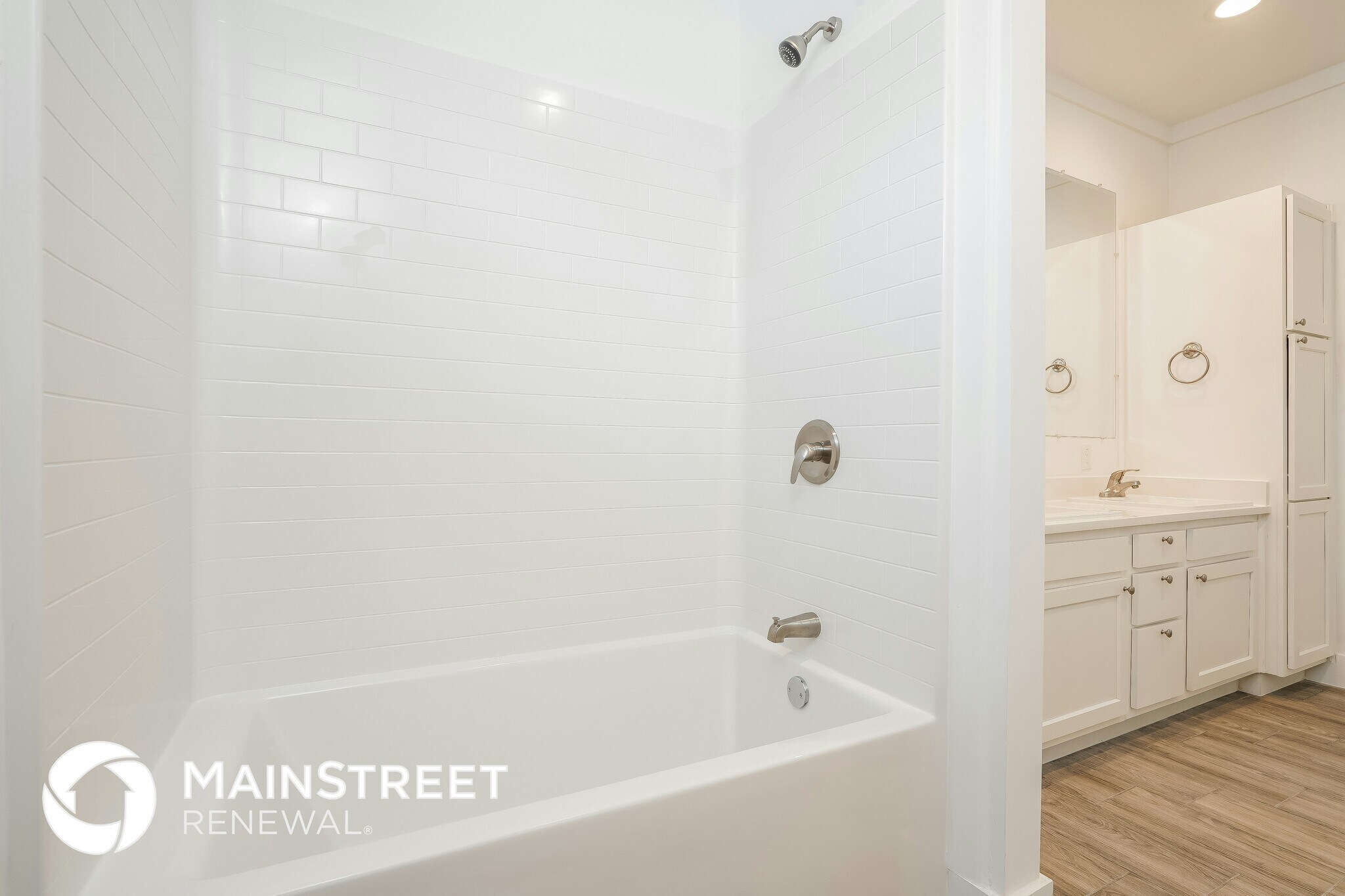 Building Photo - 3830 Holmes St