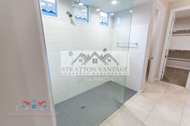 Building Photo - 17645 W Palo Verde Dr