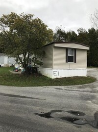 Building Photo - 4000 Alpine Pkwy