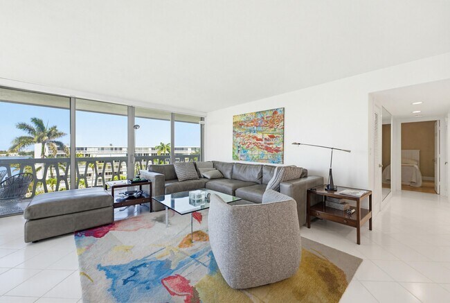 Building Photo - 2505 S Ocean Blvd