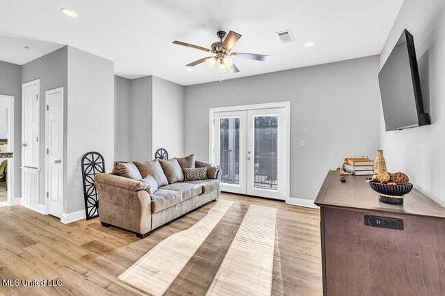 Building Photo - 12088 Lamey Brg Rd