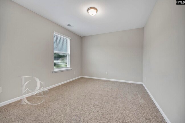 Building Photo - 122 Drummond Wy