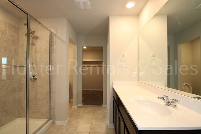 Building Photo - 5106 Brody Dr