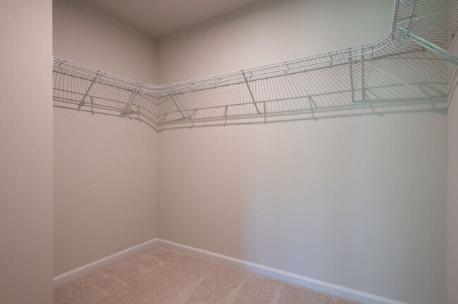 Building Photo - 2864 Sweetbay St