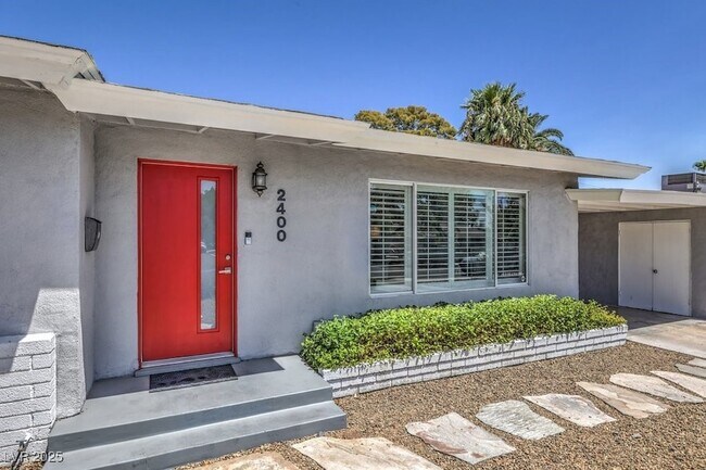 Building Photo - 2400 Sherman Pl