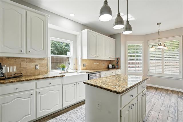 Building Photo - 2237 Grinelle Dr