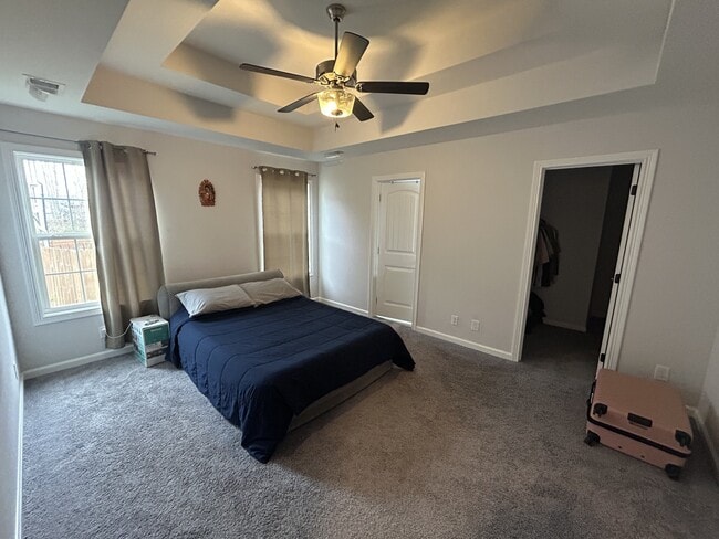 Building Photo - 721 Tidwell Dr