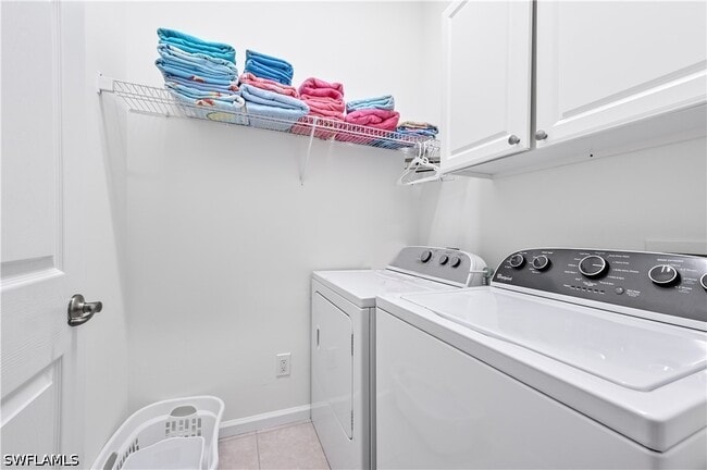 Building Photo - 6453 Autumn Woods Blvd