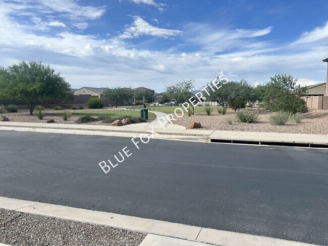 Building Photo - 6973 W Jadewood Ln