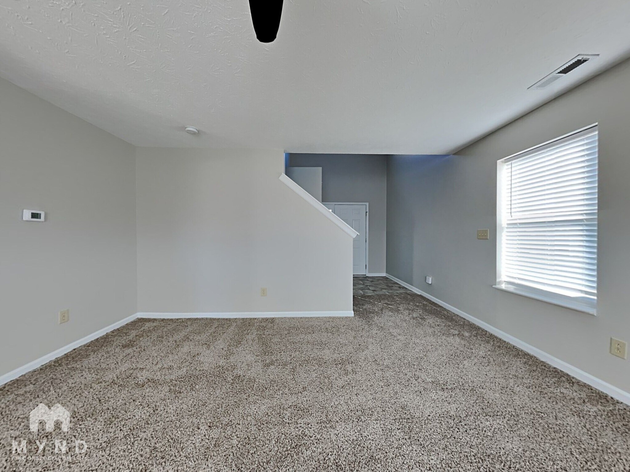 Building Photo - 2352 Rosewood Dr