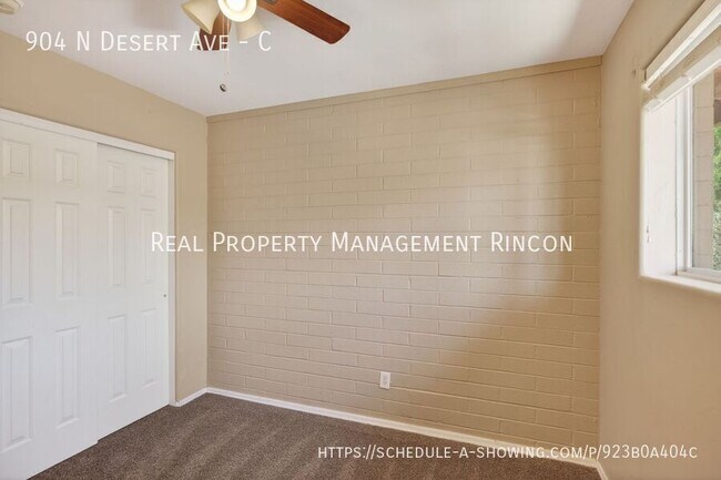 Building Photo - 904 N Desert Ave