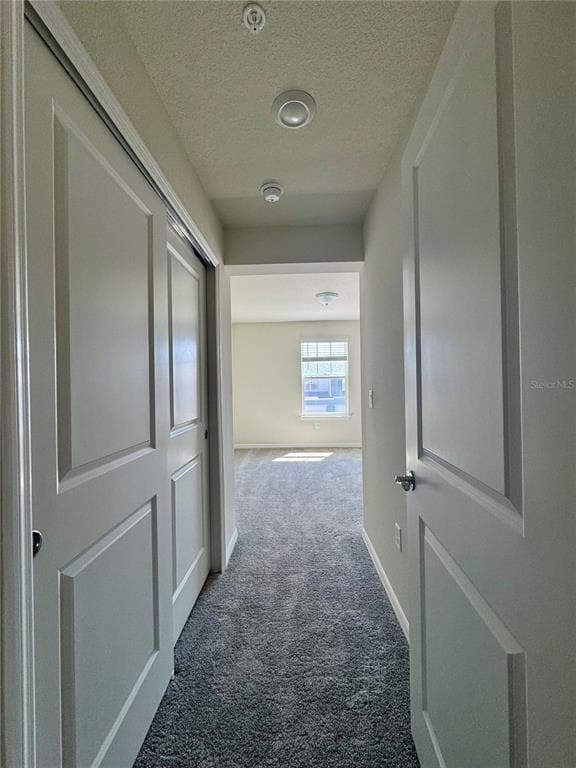 Building Photo - 3160 Emerald Acrs Ln