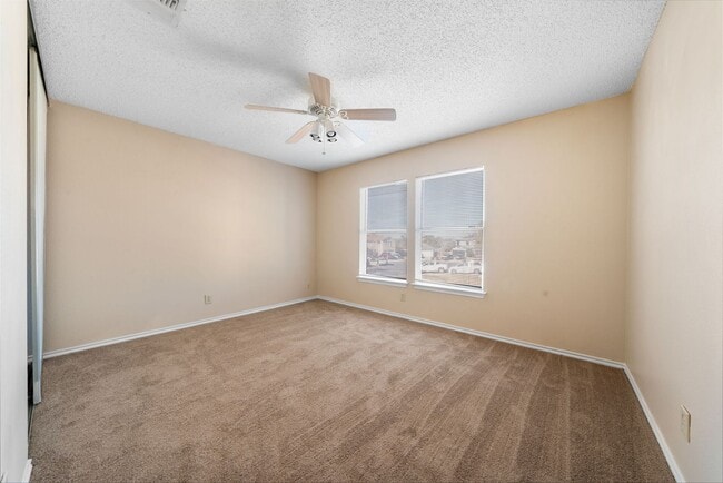 Building Photo - 7038 Cole Creek Dr