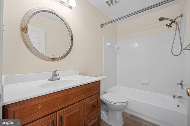 Building Photo - 14111 Autumn Cir