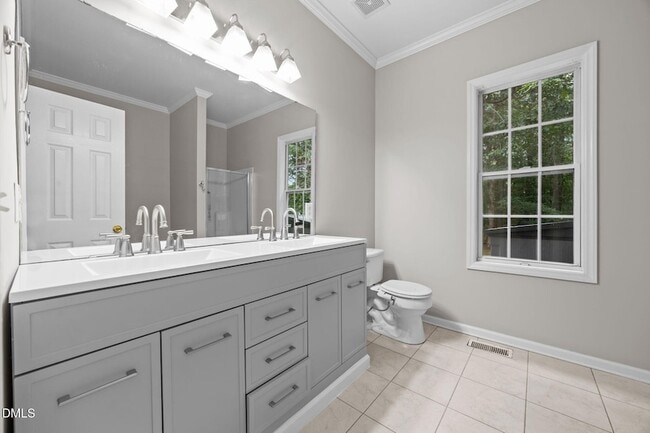 Building Photo - 2837 Tryon Pines Dr