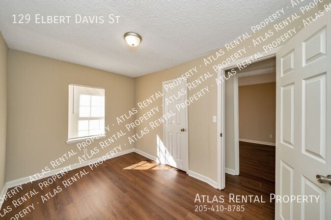 Building Photo - 129 Elbert Davis St