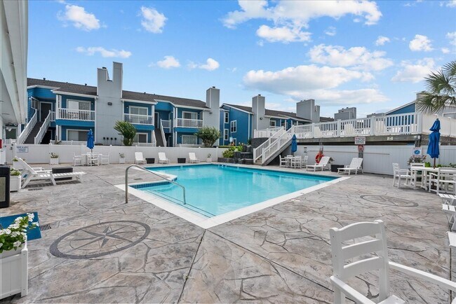 Building Photo - 3506 Cove View Blvd