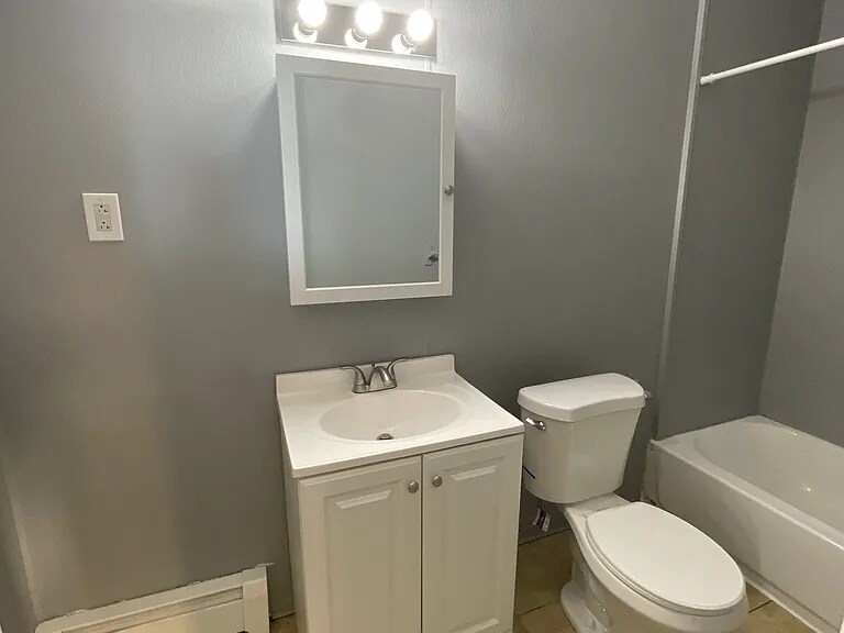 Building Photo - 51 Bedford St