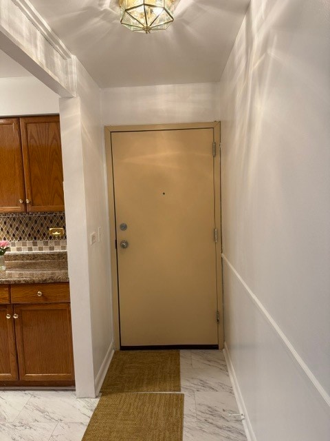 Building Photo - 3008 Roberts Dr