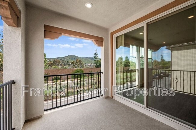 Building Photo - 10912 Jericho Way