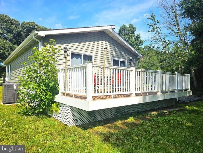 Building Photo - 37420 Neptune Dr