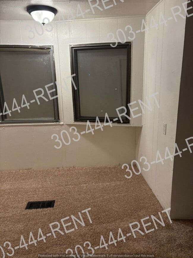 Building Photo - Move In Special $200.00 off 1st month by 03/31/2026 3 Bedroom Mobile Home in Thornton!