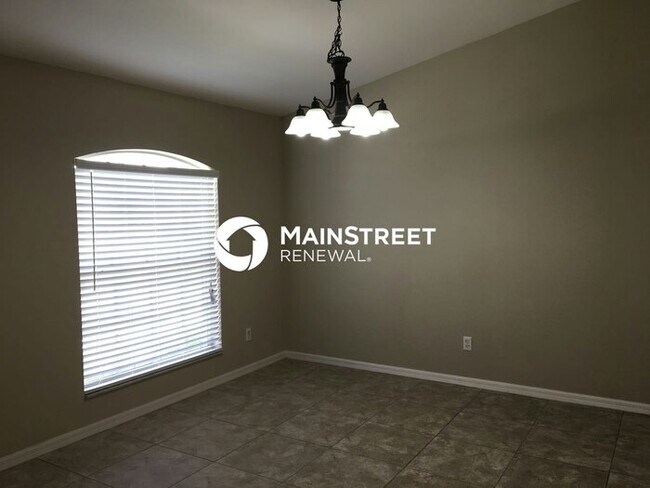 Building Photo - 3 Bedroom Pet-Friendly Home in Cape Coral, FL with Main Street Renewal