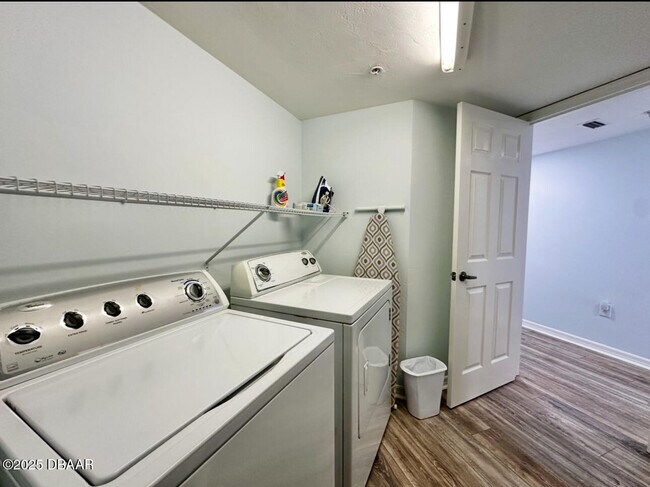 Building Photo - 2967 S Atlantic Ave