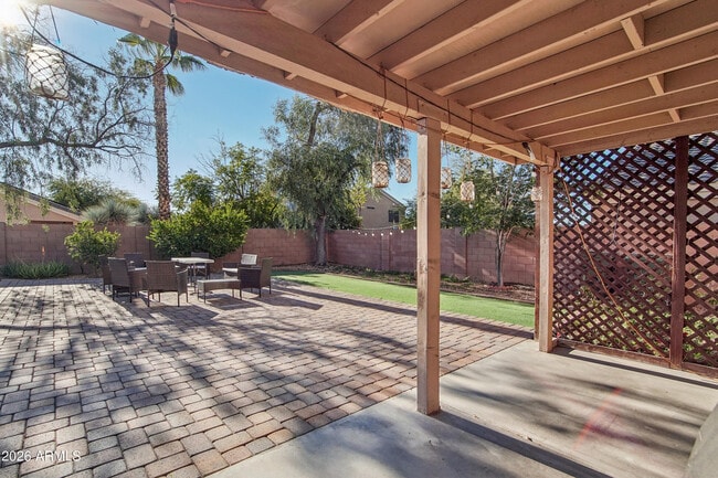 Building Photo - 12571 W Mauna Loa Ln