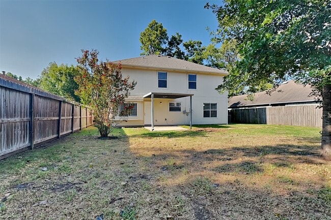 Building Photo - 2211 Pincher Creek Dr