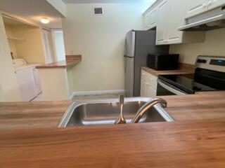 Building Photo - 6504 Chasewood Dr