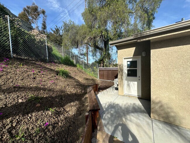 Building Photo - EGAN STREET TRIPLEX