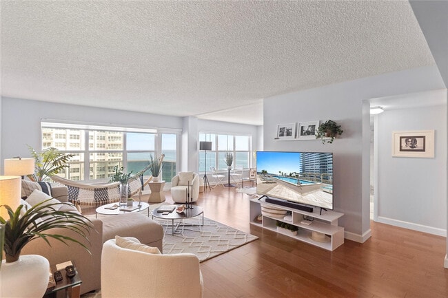 Building Photo - 3500 Galt Ocean Dr