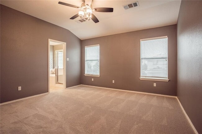 Building Photo - 11012 Los Comancheros Rd