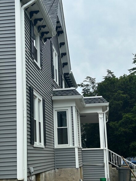 Primary Photo - 1250 Gardners Neck Rd