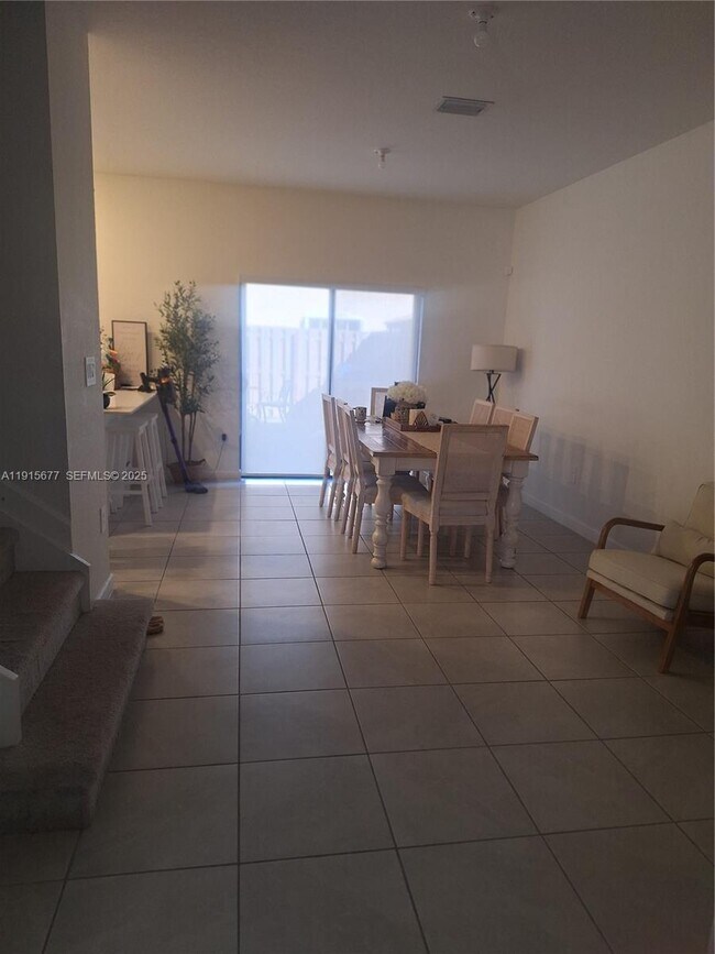 Building Photo - 11741 SW 245 Ter