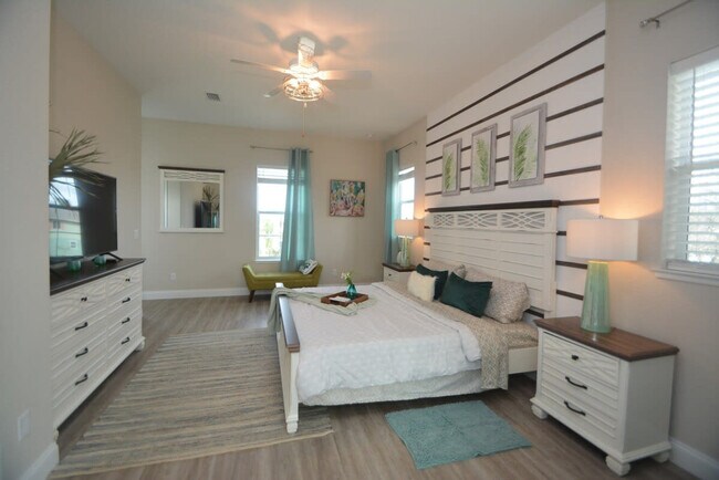 Building Photo - 36 Moody Dr