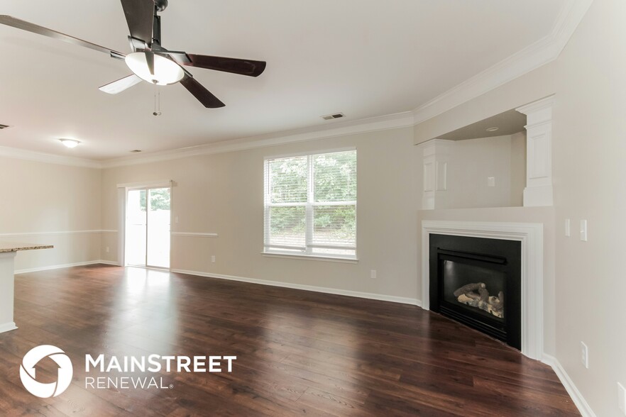 Building Photo - 620 Mountain Quail Dr