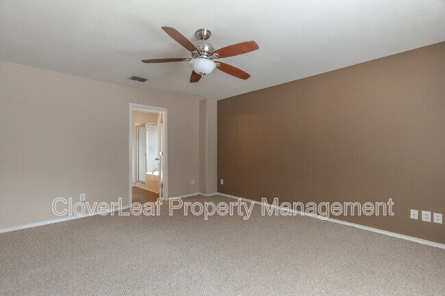 Building Photo - 6323 Big Bend Cove
