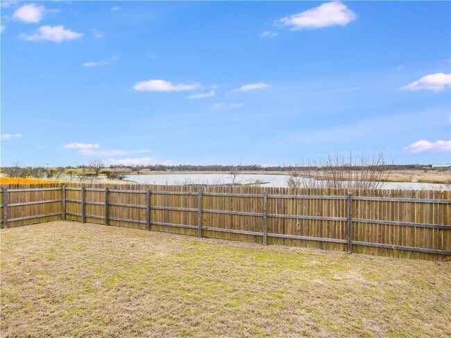 Building Photo - 13409 Brahmin Dr