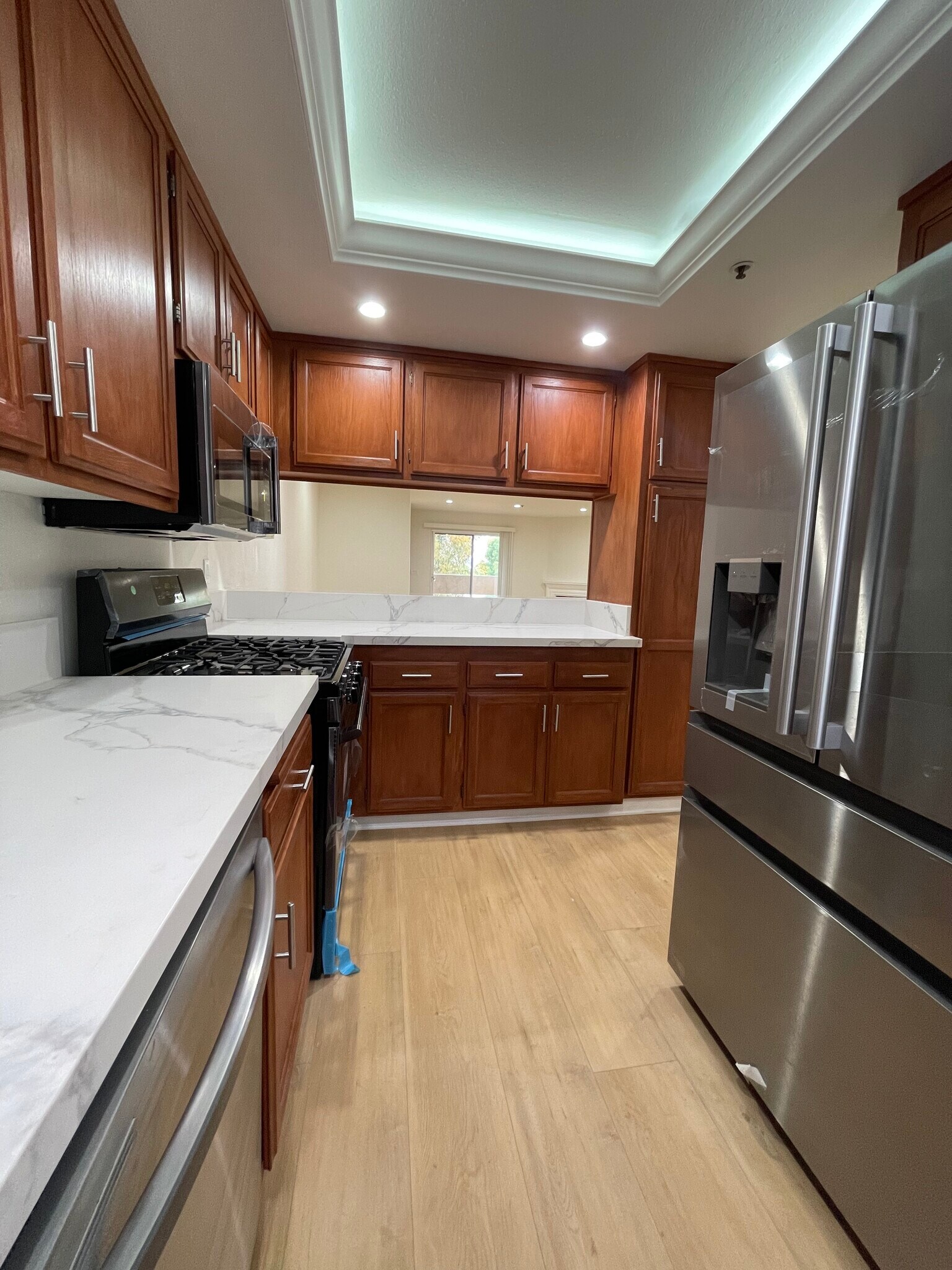 Building Photo - 15114 Sherman Way